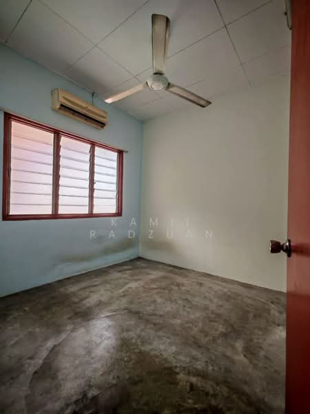 Flat for Rent at Taman Bukit Mewah - Kamil Radzuan - Interior - PropertyGuru.com.my