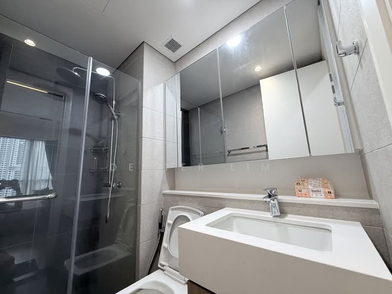 Servis Apartment untuk Disewa di Core Residence @ TRX - Dexter Lim - Bathroom - PropertyGuru.com.my