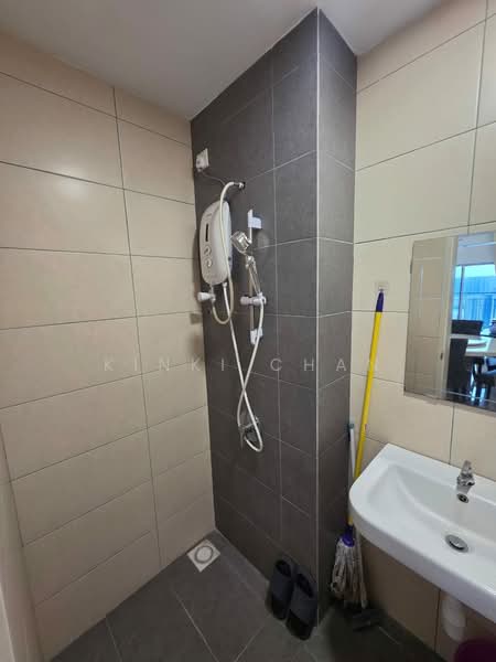 Condominium for Rent at The Holmes 1 - KINKI CHAN - Bathroom - PropertyGuru.com.my
