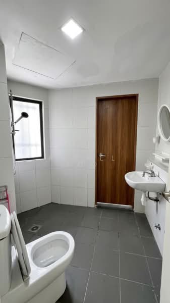 Service Residence for Sale at Zeva @ Equine South - Rachel Too - Bathroom - PropertyGuru.com.my