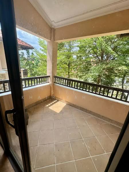 Bungalow for Sale in Shah Alam (Selangor) - SITI KHAIRIYAH JAAFAR - Balcony - PropertyGuru.com.my