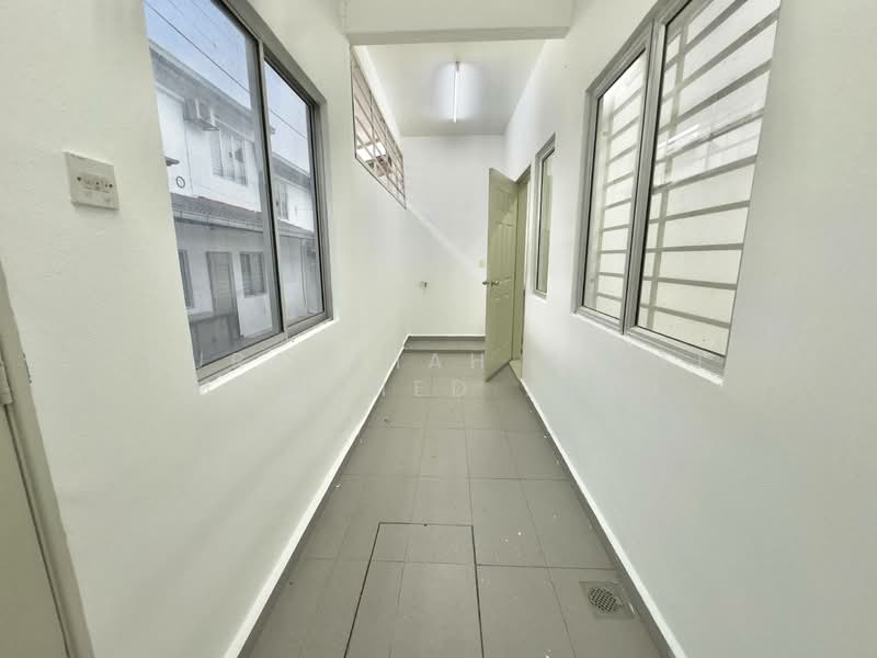 Rumah Teres 2 Tingkat untuk Dijual di Taman Saga Emas (Kajang) - Nuraishah Binti Mohamed Azmi - PropertyGuru.com.my
