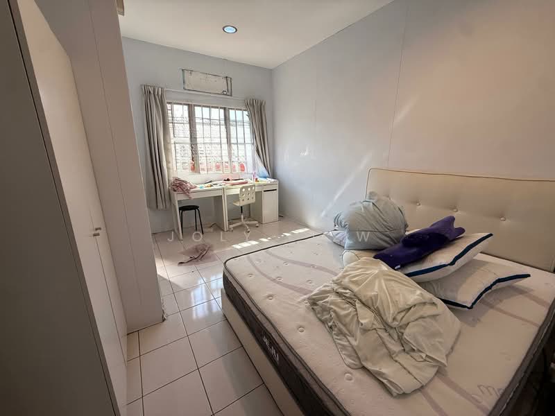 For Sale - Bandar Damai Perdana