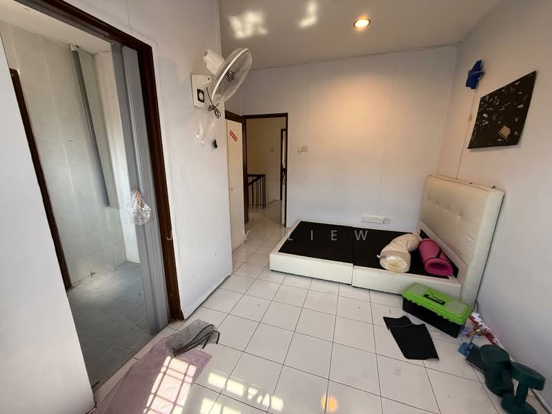 For Sale - Bandar Damai Perdana