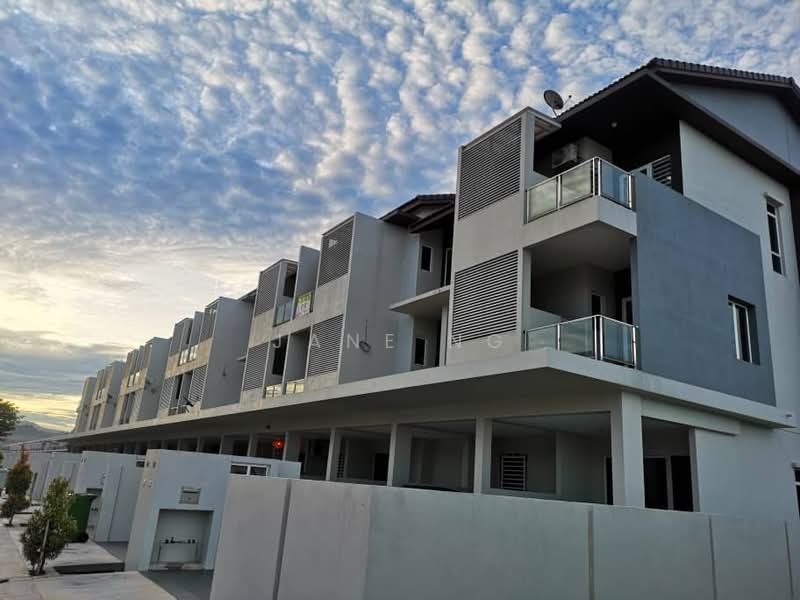 Townhouse for Sale in Bandar Tasek Mutiara (Simpang Ampat) - Jane Ng - Exterior - PropertyGuru.com.my