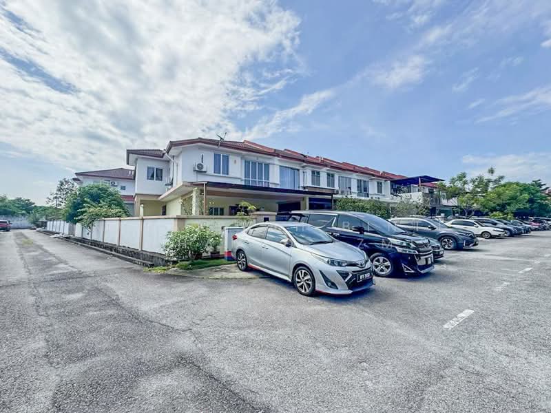 2-storey Terraced House for Sale in Seksyen 33 (Shah Alam) - Nuraishah Binti Mohamed Azmi - PropertyGuru.com.my