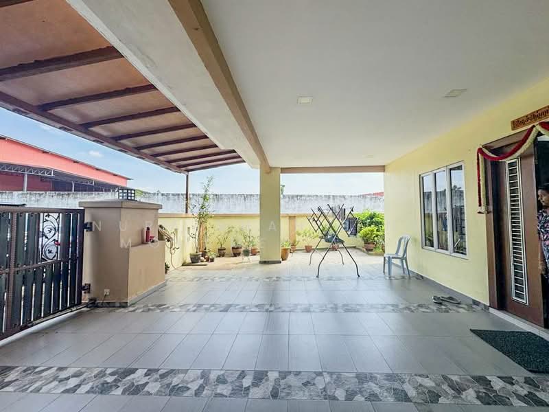 2-storey Terraced House for Sale in Seksyen 33 (Shah Alam) - Nuraishah Binti Mohamed Azmi - PropertyGuru.com.my