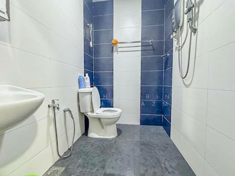 2-storey Terraced House for Sale in Seksyen 33 (Shah Alam) - Nuraishah Binti Mohamed Azmi - PropertyGuru.com.my