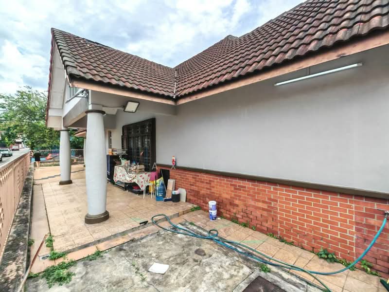 Rumah Teres 1.5 Tingkat untuk Dijual di Taman Rinting (Masai) - Max Lam - PropertyGuru.com.my
