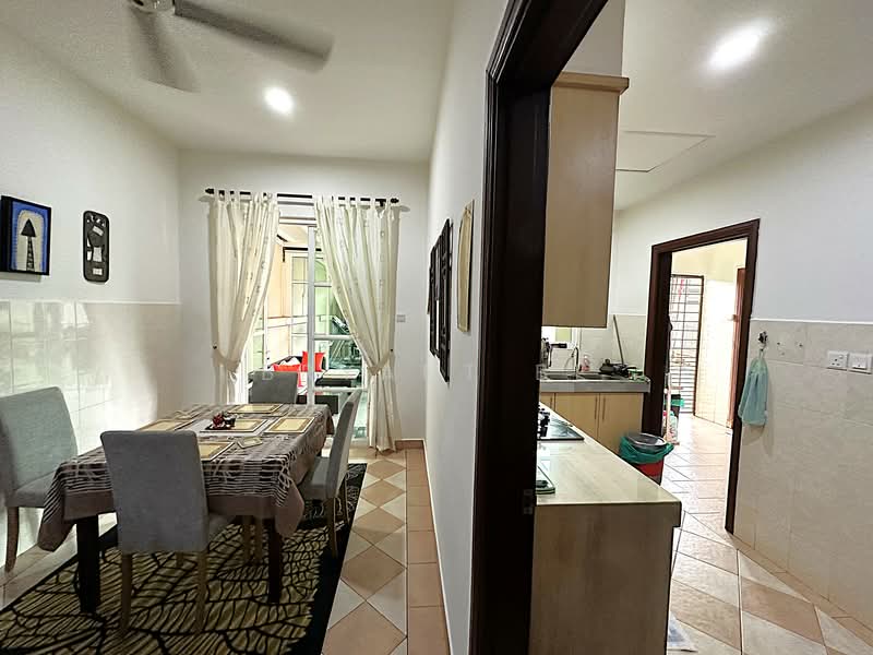 Semi-Detached House for Sale in Petaling Jaya (Selangor) - Bryant Be - Dining Room - PropertyGuru.com.my