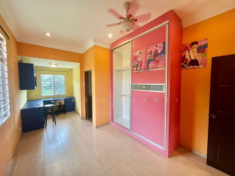 For Sale - Tiara Putra