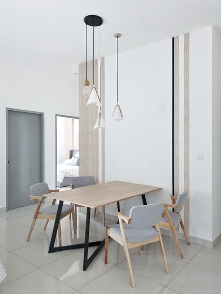 Servis Apartment untuk Disewa di TR Residence - Pearl Ho - Dining Room - PropertyGuru.com.my