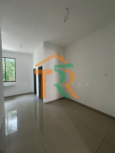 Untuk Dijual - TAMAN SUNGAI ABONG SUTERA