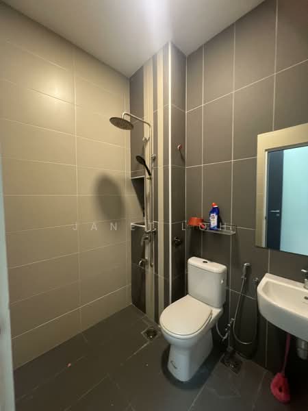 Rumah Berkembar untuk Dijual di Taman Sri Intan (Johor Bahru) - Janet Loh - PropertyGuru.com.my