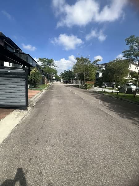Rumah Berkembar untuk Dijual di Taman Sri Intan (Johor Bahru) - Janet Loh - PropertyGuru.com.my