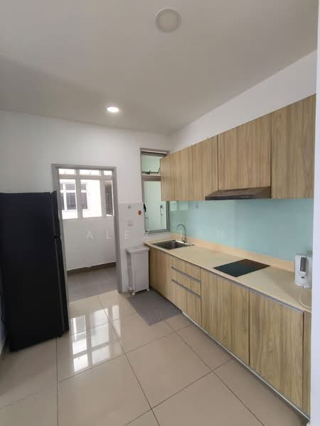 Service Residence for Rent at Meridin Bayvue @ Sierra Perdana - ALEX TAN - PropertyGuru.com.my