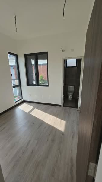 Rumah Teres 2 Tingkat untuk Dijual di Shah Alam (Selangor) - Maple Kok - PropertyGuru.com.my