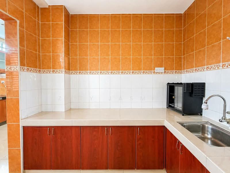 Semi-Detached House for Sale in Seri Aman Heights (Sungai Buloh) - Zaty Jasmin - Kitchen - PropertyGuru.com.my