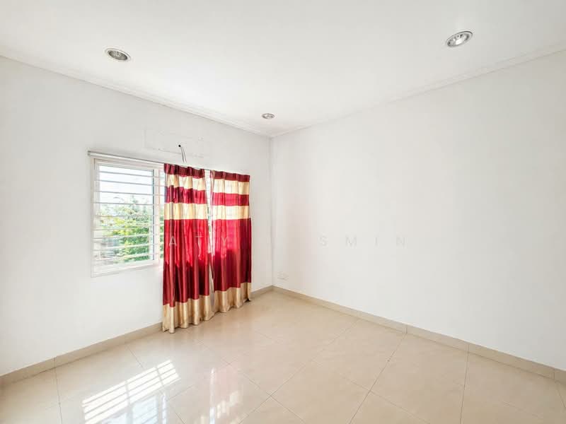 Semi-Detached House for Sale in Seri Aman Heights (Sungai Buloh) - Zaty Jasmin - Interior - PropertyGuru.com.my