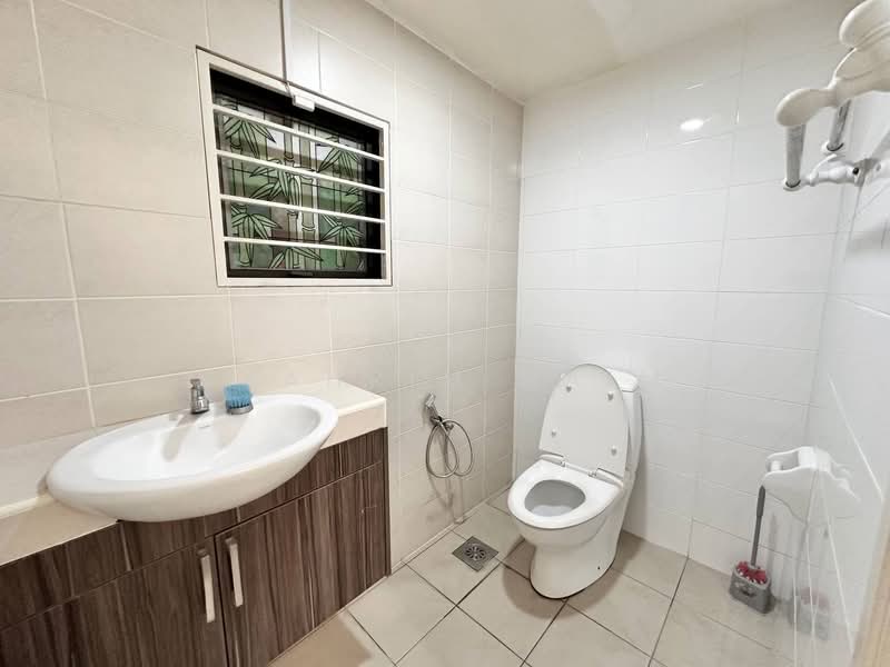 2-storey Terraced House for Sale in Bandar Bukit Raja (Klang) - Syahrim Naim - Bathroom - PropertyGuru.com.my