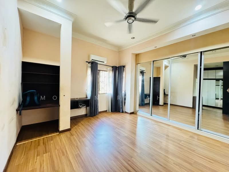 2-storey Terraced House for Sale in Seksyen U9 (Shah Alam) - Mohd Nor Fahmi - PropertyGuru.com.my