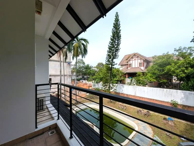 Bungalow for Sale in Perdana Lakeview East (Cyberjaya) - Zaty Jasmin - Exterior - PropertyGuru.com.my