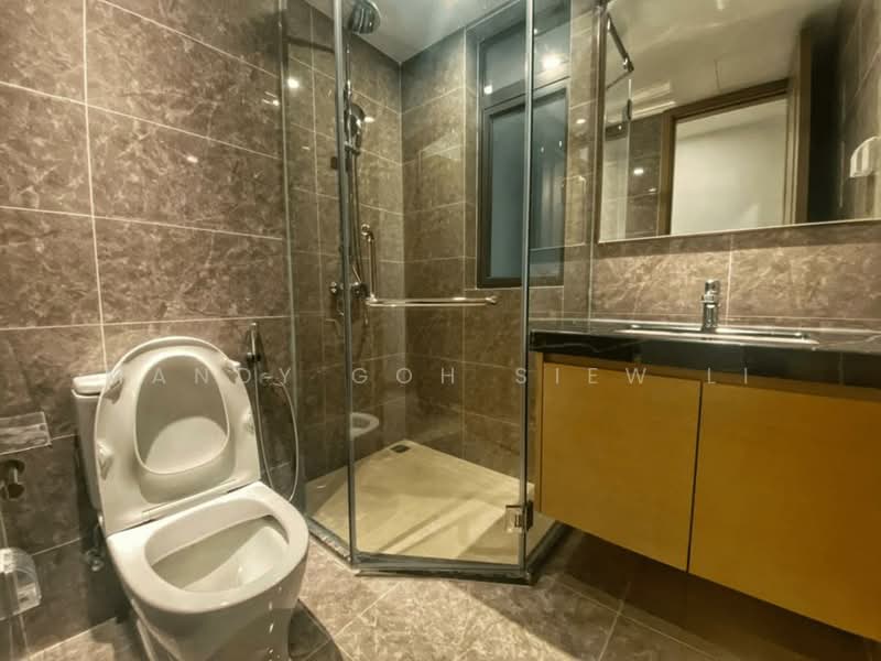 Service Residence for Rent at R&F Princess Cove Phase 1 - Mandy Goh Siew Li - Bathroom - PropertyGuru.com.my