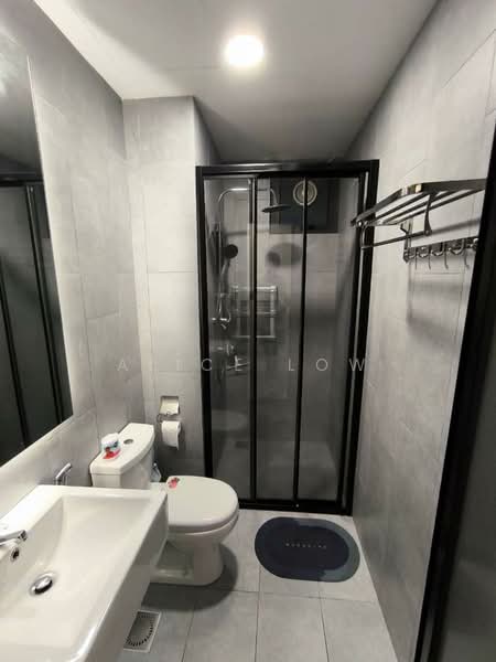 Servis Apartment untuk Dijual di M Vertica - Alice Low - Bathroom - PropertyGuru.com.my