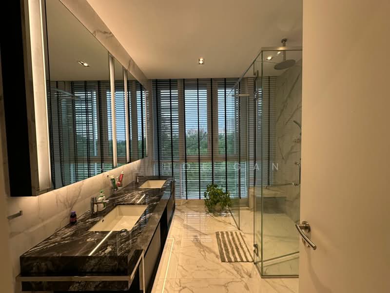 Condominium for Sale at Pavilion Hilltop - Jin Hoe Gan - Master Bathroom - PropertyGuru.com.my