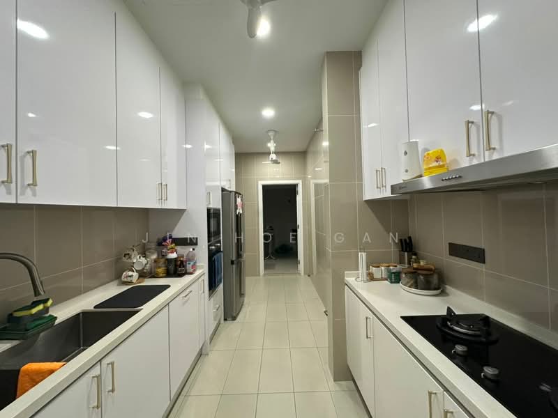 Condominium for Sale at Pavilion Hilltop - Jin Hoe Gan - Kitchen - PropertyGuru.com.my
