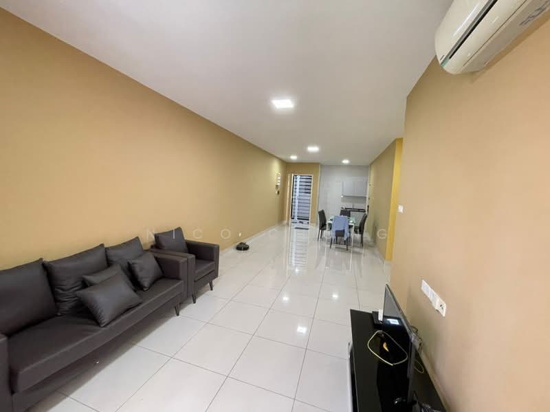 Servis Apartment untuk Dijual di KSL Residence @ Daya - Nico Chong - Living Room - PropertyGuru.com.my