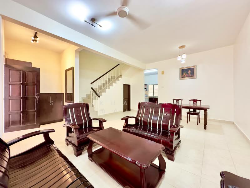 Rumah Teres 2 Tingkat untuk Dijual di Sungai Buloh (Selangor) - SITI KHAIRIYAH JAAFAR - Living Room - PropertyGuru.com.my