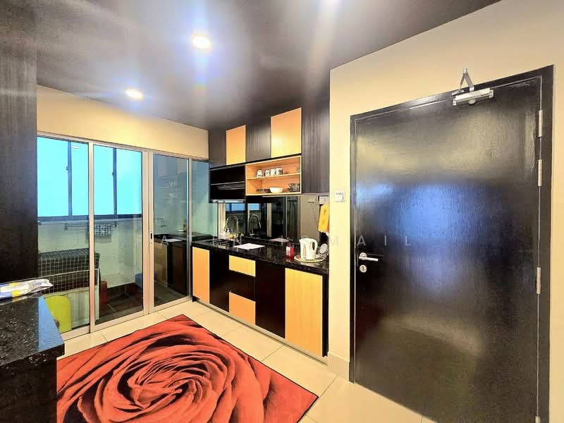 Service Residence for Sale at Serviced Residence @ Razak City Residences (RC Residences) - Fatin Ismail - Kitchen - PropertyGuru.com.my