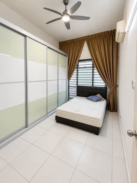 Apartment for Rent at Lagenda Tasek Luxurious Suite - Reeyna Sam - PropertyGuru.com.my
