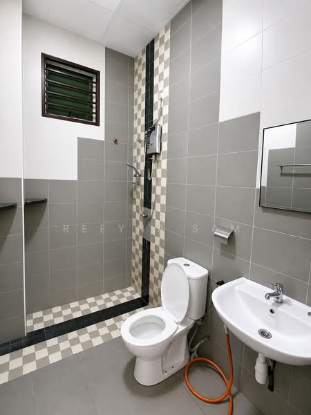Apartment for Rent at Lagenda Tasek Luxurious Suite - Reeyna Sam - PropertyGuru.com.my