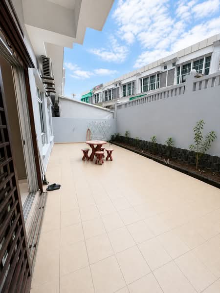 Apartment for Rent at Lagenda Tasek Luxurious Suite - Reeyna Sam - PropertyGuru.com.my