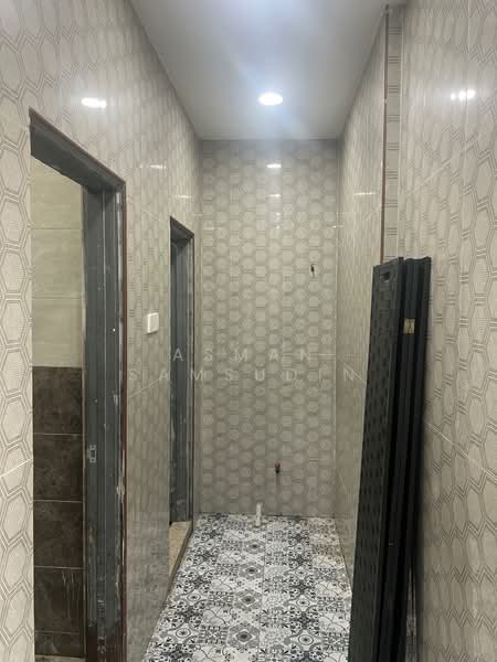 Other Property for Rent in Shah Alam (Selangor) - Asman Samsudin - Corridor - PropertyGuru.com.my
