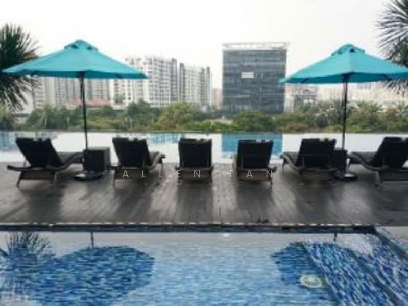 Servis Apartment untuk Dijual di Nova Saujana - Allen Tan - Pool - PropertyGuru.com.my