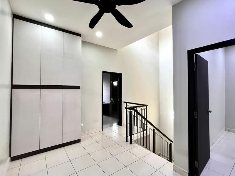 2-storey Terraced House for Sale in Taman Seri Austin (Tebrau) - William Tay - Corridor - PropertyGuru.com.my