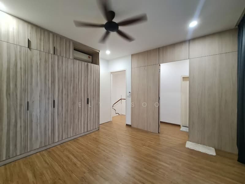 Rumah Berkembar untuk Disewa di Kota Kemuning (Shah Alam) - Elyn Soo - Bedroom - PropertyGuru.com.my