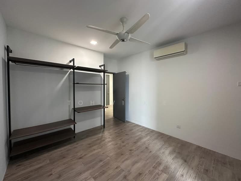 Condominium for Rent at Lakefront Residence - TOH VICKIE - Bedroom - PropertyGuru.com.my