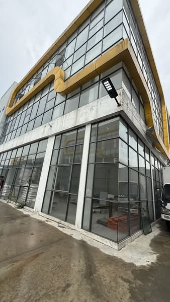 Semi-D Factory for Sale in Kawasan Perindustrian Kajang Jaya (Semenyih) - Polly Lew - PropertyGuru.com.my