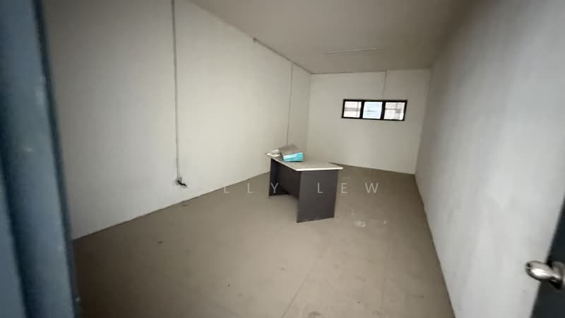 Semi-D Factory for Sale in Kawasan Perindustrian Kajang Jaya (Semenyih) - Polly Lew - PropertyGuru.com.my