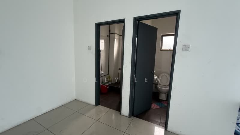 Semi-D Factory for Sale in Kawasan Perindustrian Kajang Jaya (Semenyih) - Polly Lew - PropertyGuru.com.my