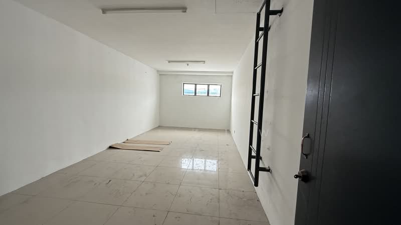 Semi-D Factory for Sale in Kawasan Perindustrian Kajang Jaya (Semenyih) - Polly Lew - PropertyGuru.com.my