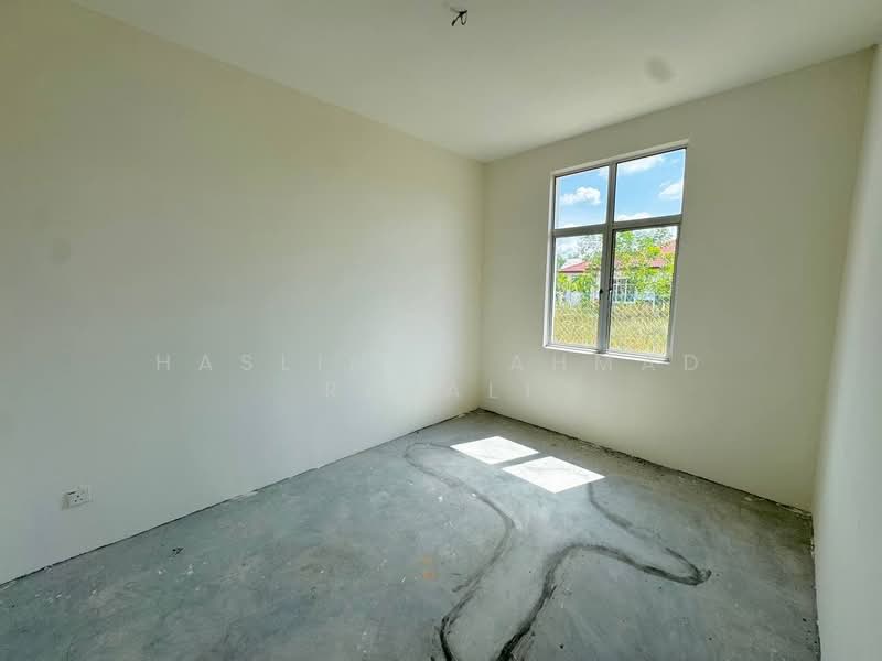 Bungalow for Sale in Mahkota Hills (Lenggeng) - Haslinda Ahmad Razali - PropertyGuru.com.my