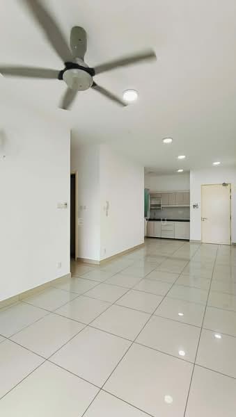 Servis Apartment untuk Disewa di Sentul Village - Kean Yu - Living Room - PropertyGuru.com.my