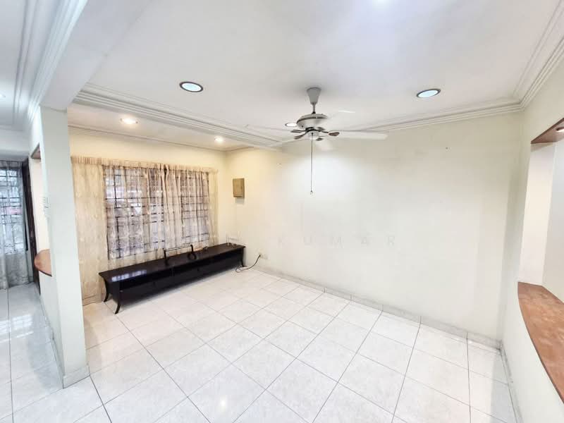 2-storey Terraced House for Sale in Bangsar (Kuala Lumpur) - Prem Kumar - Living Room - PropertyGuru.com.my