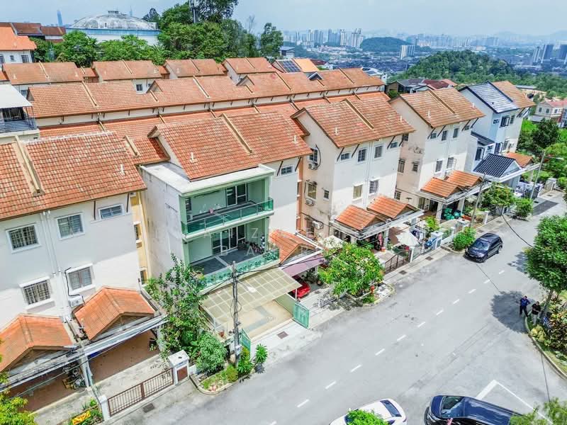 Rumah Teres 3 Tingkat untuk Dijual di Ampang (Kuala Lumpur) - Mohd Aizat Saiful Bahri - Exterior - PropertyGuru.com.my