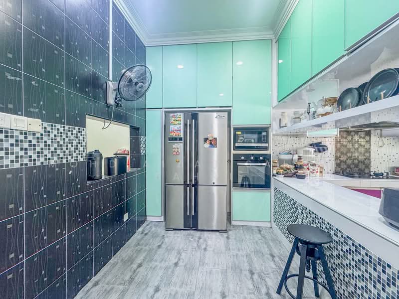Rumah Teres 3 Tingkat untuk Dijual di Ampang (Kuala Lumpur) - Mohd Aizat Saiful Bahri - Kitchen - PropertyGuru.com.my